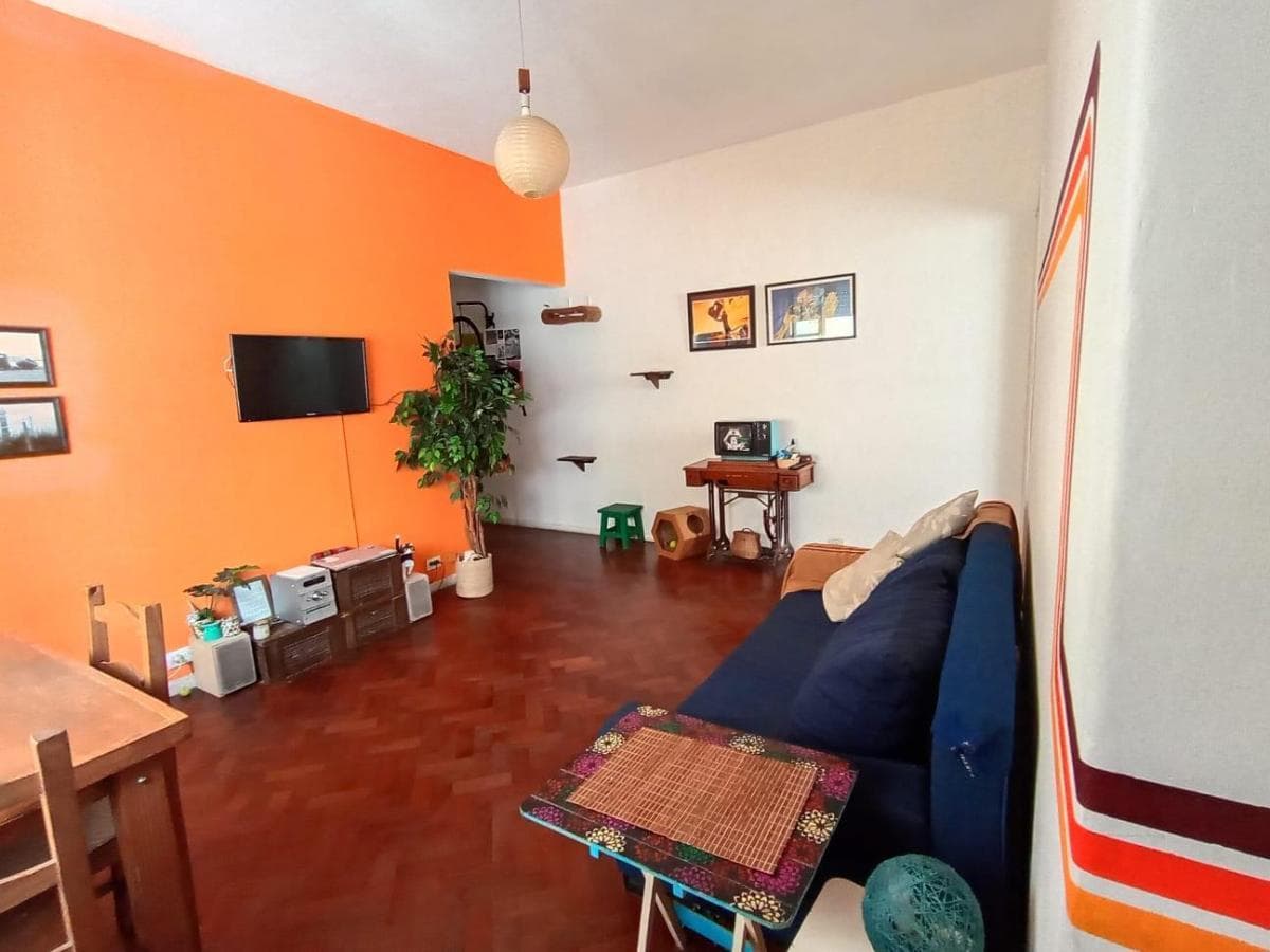 Departamento en Venta - 2 Ambientes - Almagro - 1