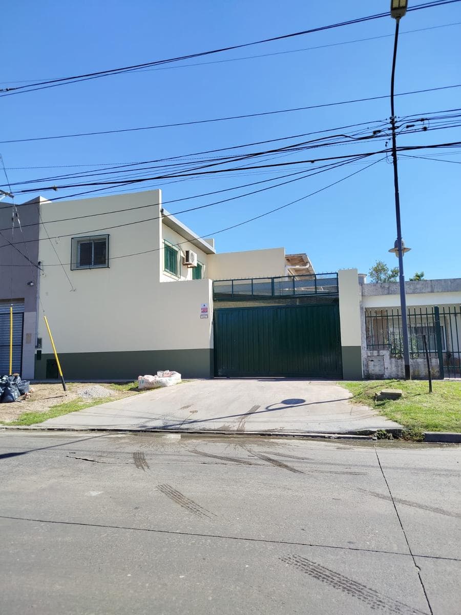 Alquiler Deposito de 465 m2 Avda. Belgrano Don Torcuato - Zona Industrial 1 - 1