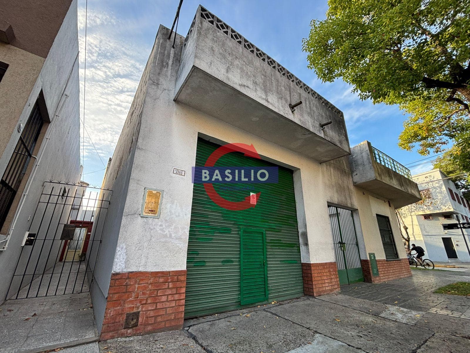 ALQUILER DEPOSITO DE 65M2 APTO PROFESIONAL EN VILLA MARTELLI - 1