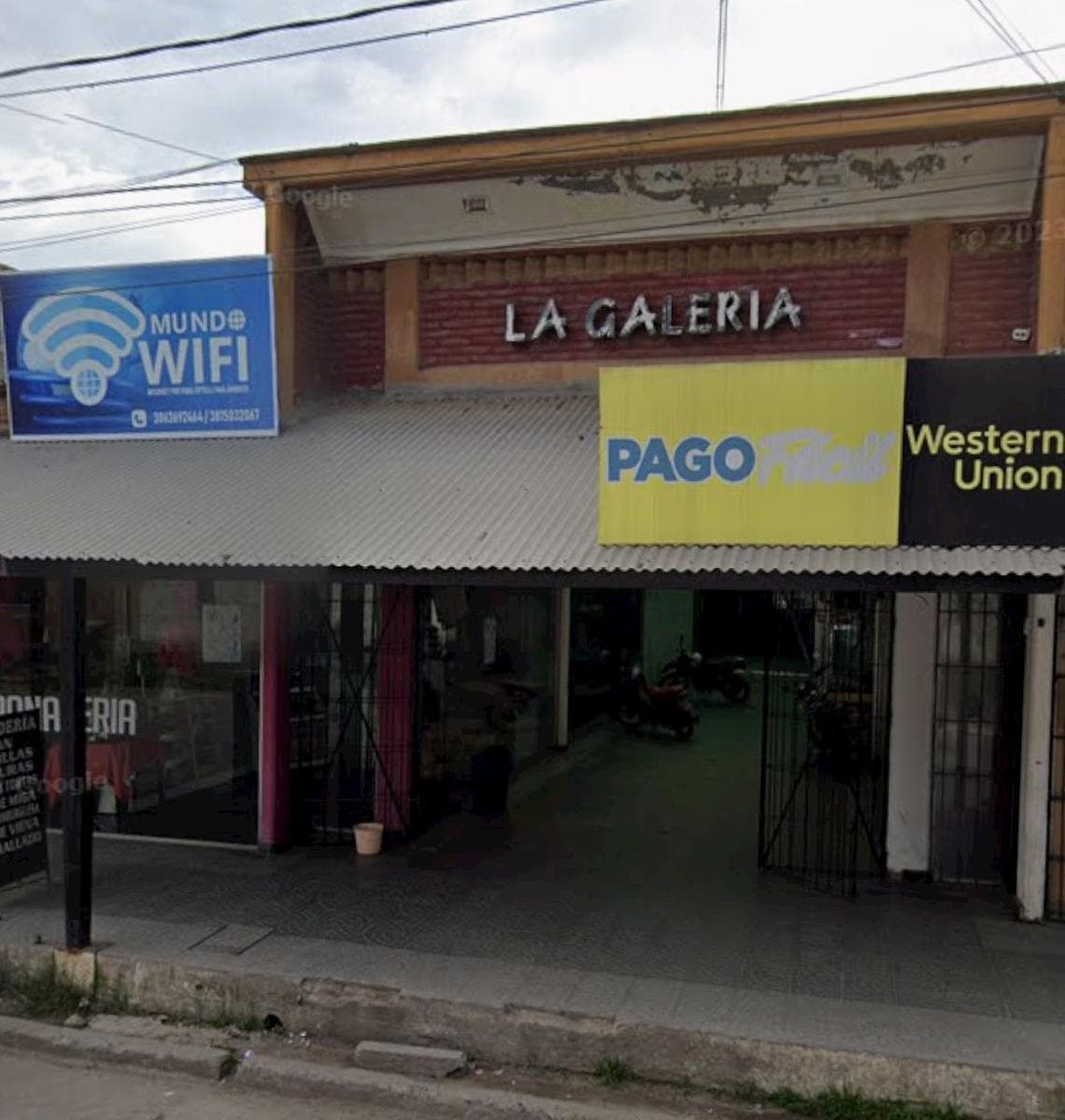 Local en Villa Quinteros - 1