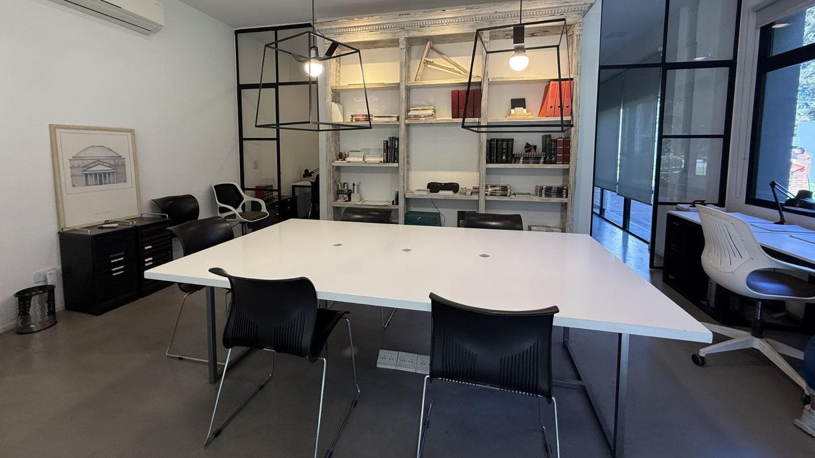 Alquiler Oficina Corporativa de 74 m² | 2 Cocheras | Entorno Natural y Seguridad 24hs - 1