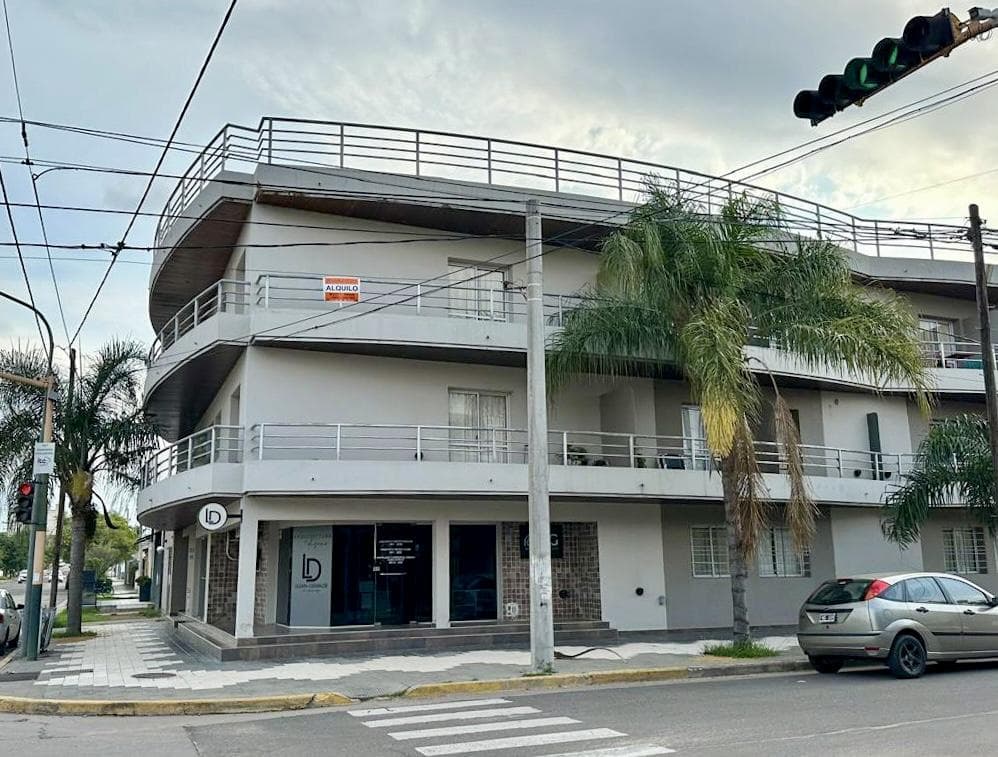 Departamento en alquiler en barrio Norte, sobre calle San Pedro - 1