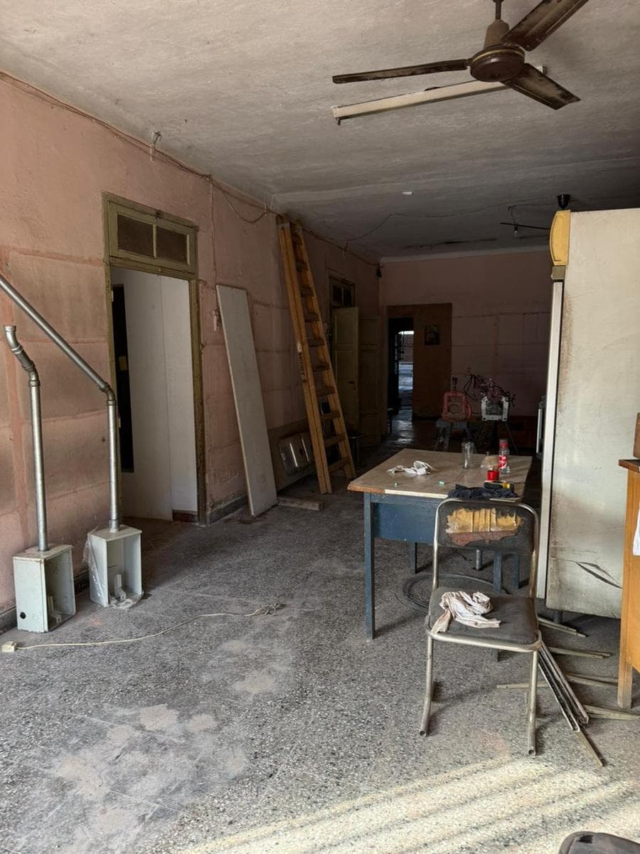 Local lavelle parte delantera - 1