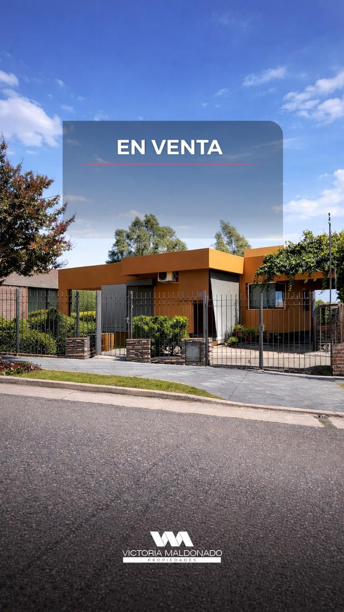 CasaCasa con Vista – 2 Dormitorios – Pileta – Jardín – 2 Plantas - 1