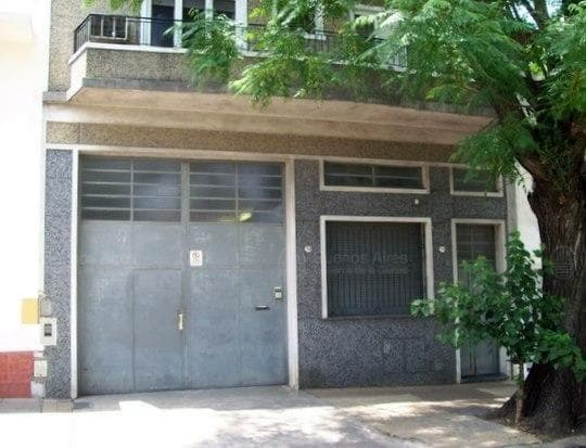 Galpón en Mataderos - 1