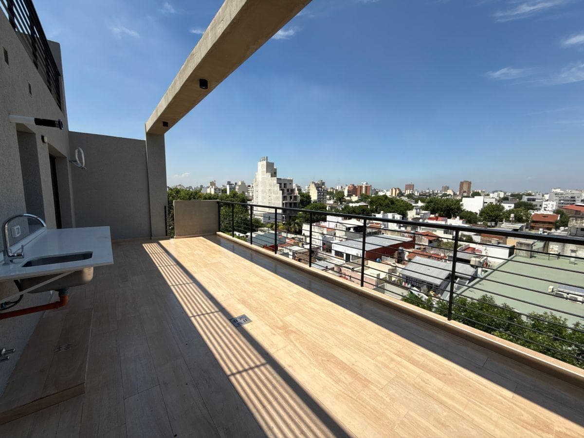 En VENTA: Hermoso Departamento muy luminoso de 3 ambientes a estrenar - 1