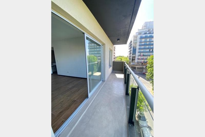 Departamento 2 ambientes con cochera en Paternal - 1