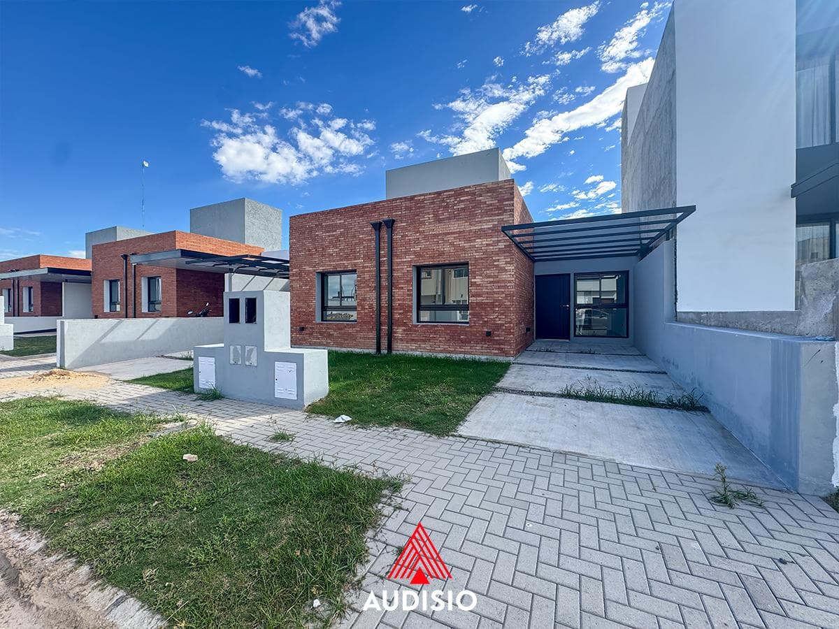 PH en venta - Brisas de Manantiales - 1