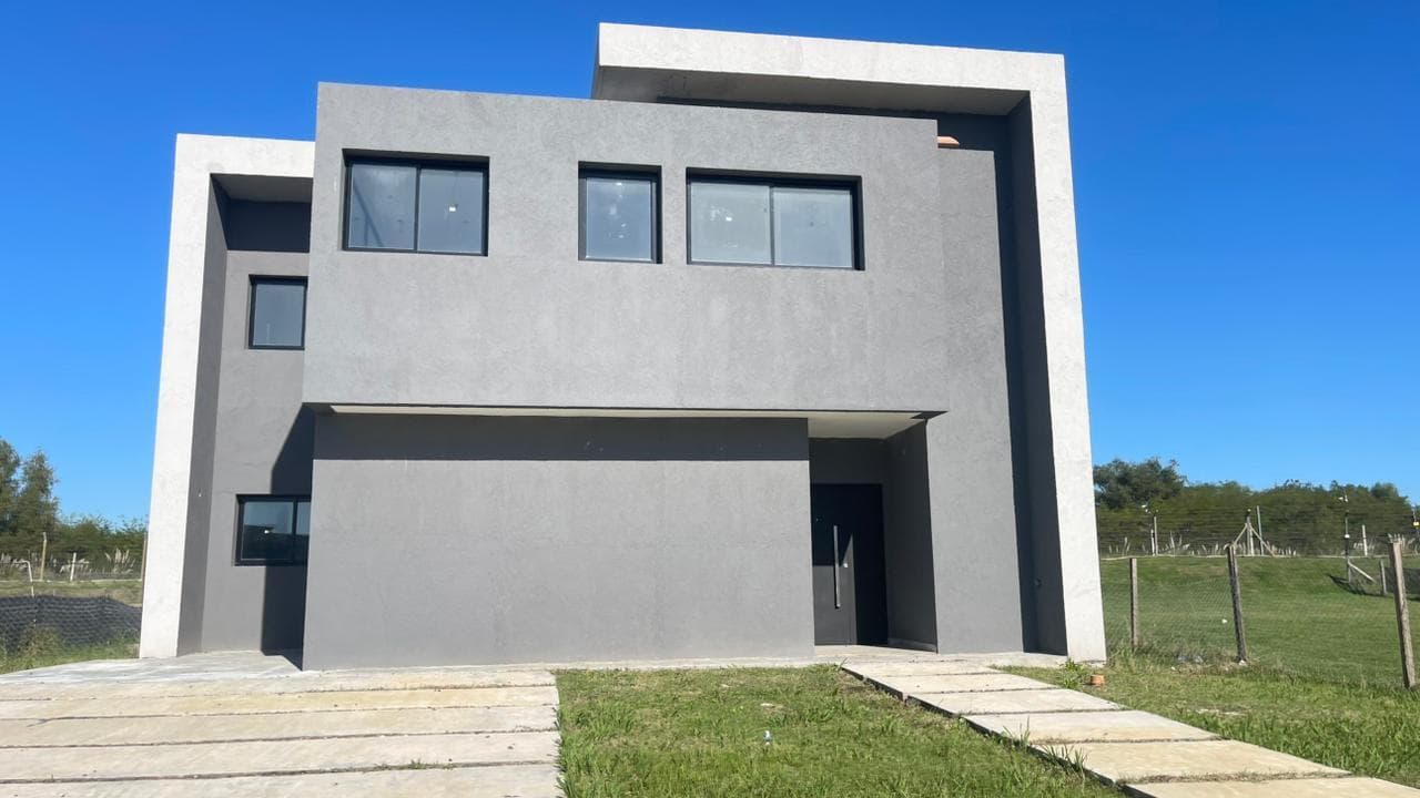 Casa en Venta en San Sebastián Area 1 - 1