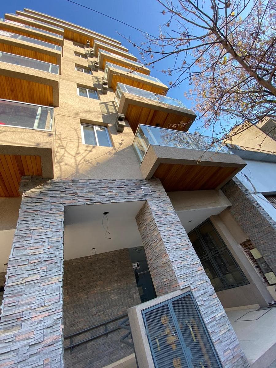 Departamento en Flores - 1