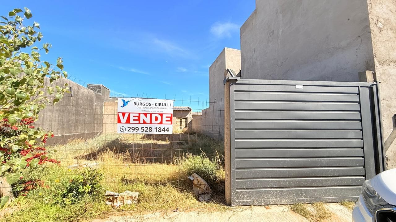 Casa en Plottier - 1