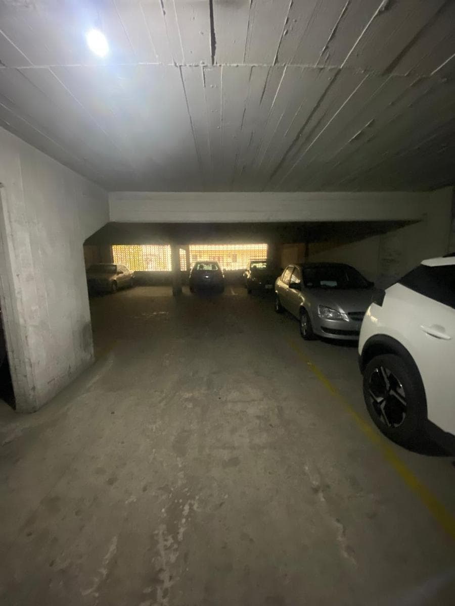 Cochera en Centro - 1