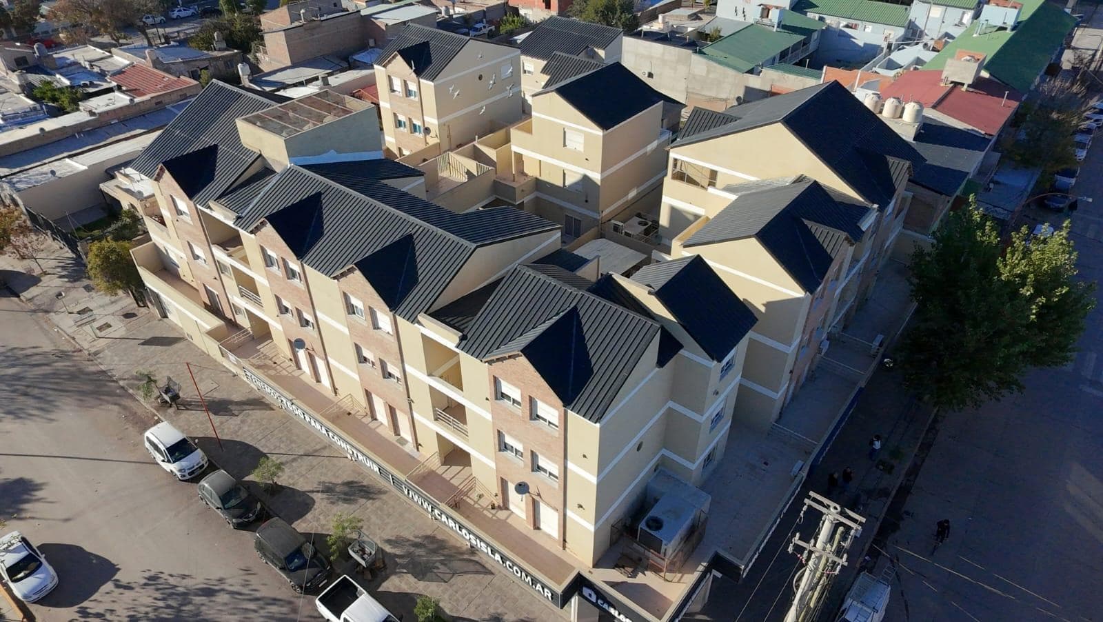 Edificio Comercial en VENTA - 1