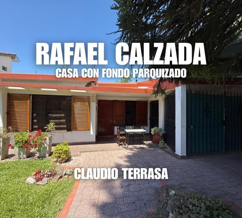 CASA 5 AMB EN VENTA EN RAFAEL CALZADA - 1