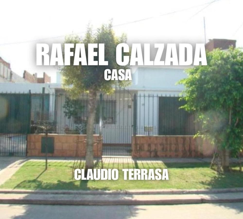 Casa en venta en Almirante Brown - 1