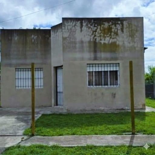 Casa en venta - 2 Dormitorios 1 Baño - Maipú - 1