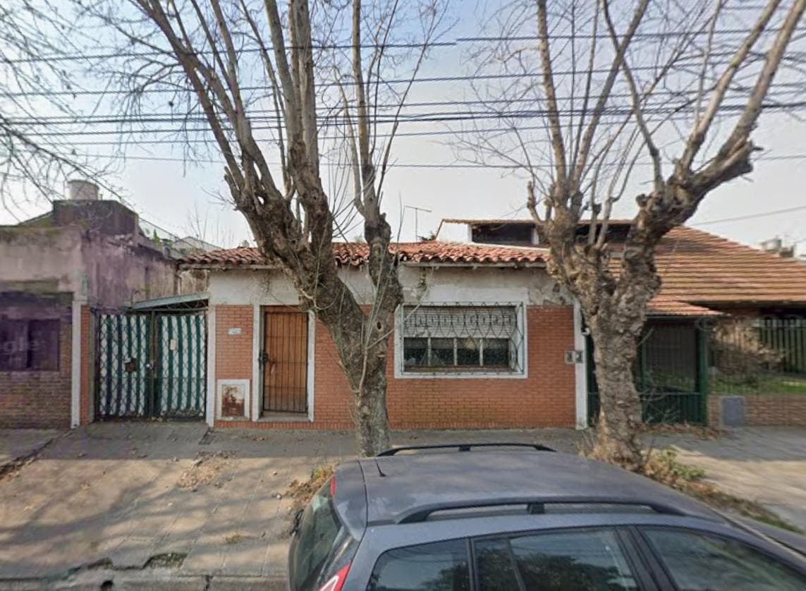 TERRENO DE 280M2 APTO DUPLEX O TRIPLEX EN VENTA. OLIVOS - 1