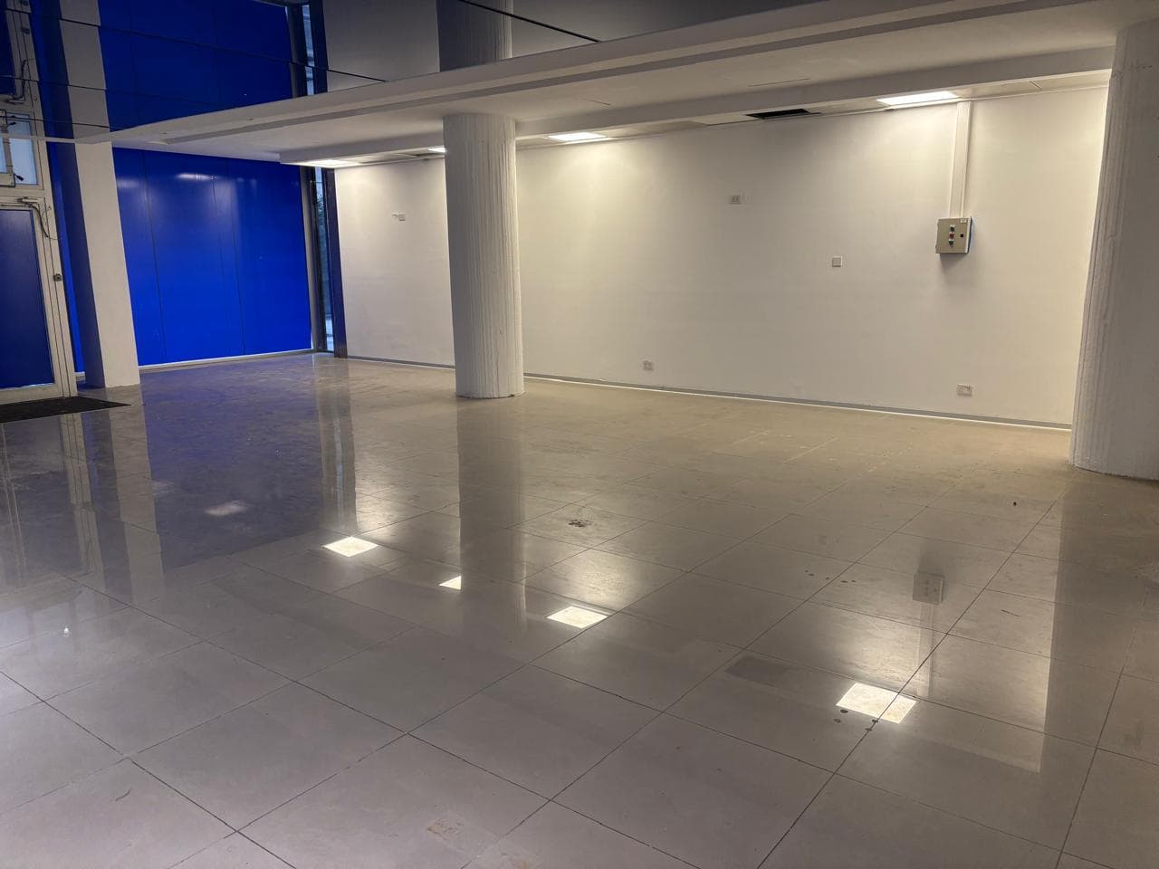 Local Comercial en alquiler - 6 Ambientes - San Nicolás - 1