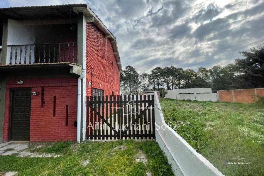 Dúplex de 3 Ambientes en San Bernardo en barrio residencial - 1