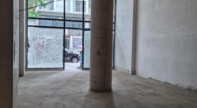 Local comercial en 2 plantas Venta - Alquiler - 1