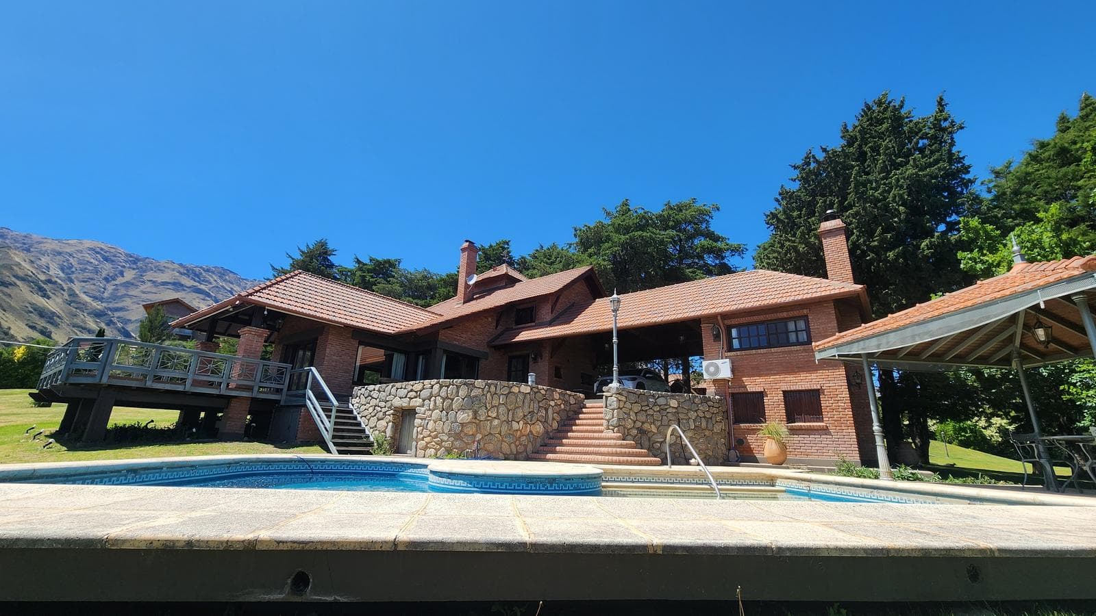 VENTA CASA MERLO SAN LUIS BARRIO PRIVADO CHUMAMAYA - 1