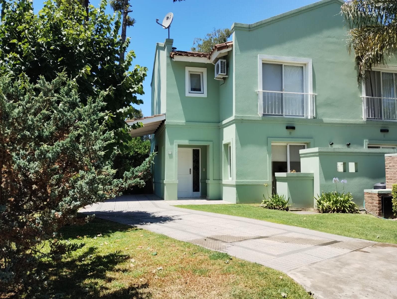 Casa en alquiler en el barrio La candela - 1