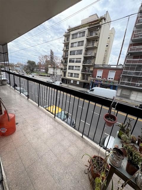 AMPL SEMIPISO FRENTE A RECICLAR C/BCON CORR HERM PATIO EXCEL UBIC APTO CRÉDITO - 1