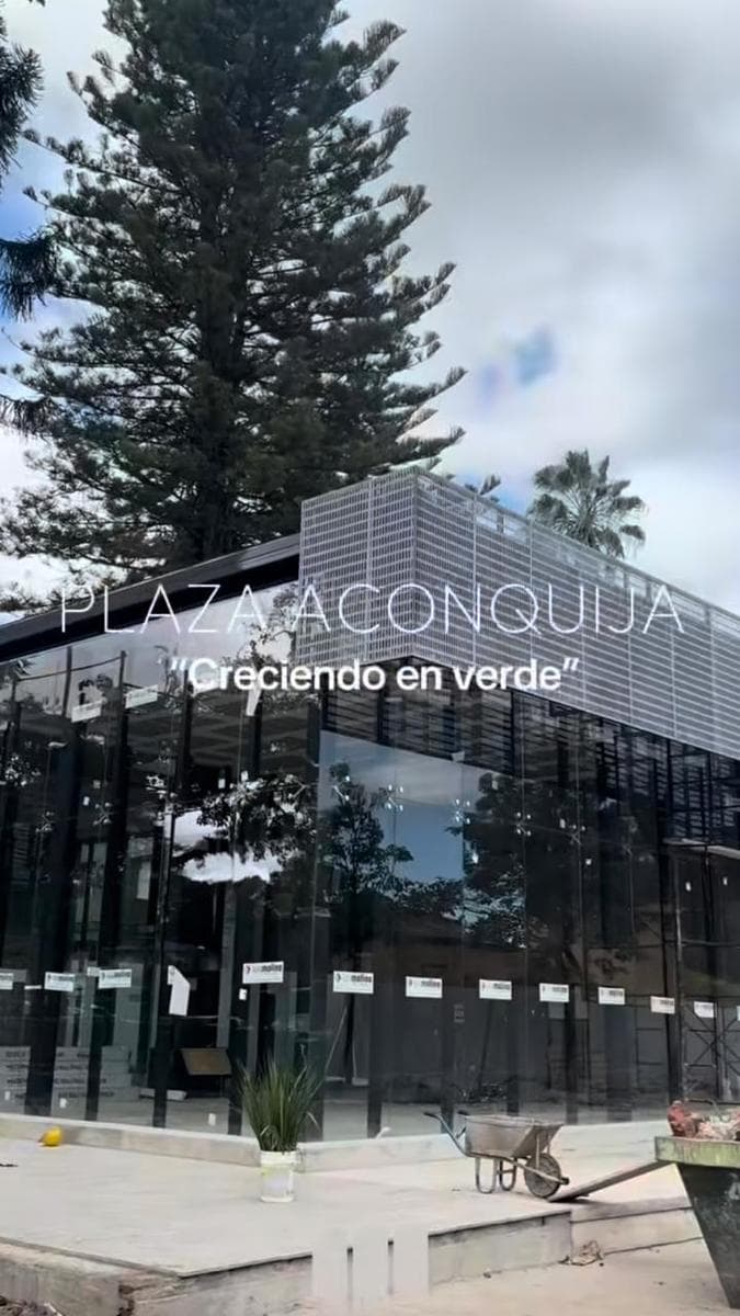 Oficina a estrenar en Av. Aconquija al 900 - 1