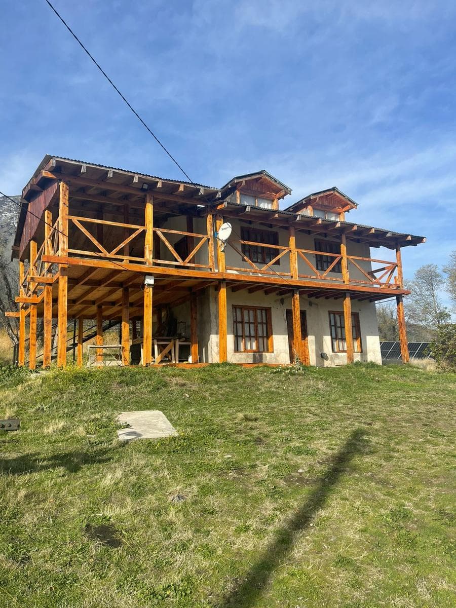 Casa en Las Golondrinas - 1