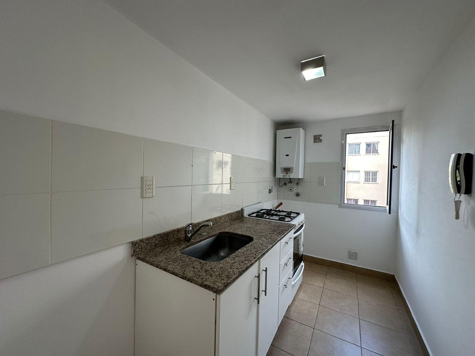 Departamento alquiler en Parque La Vega, Zona Sur - 1