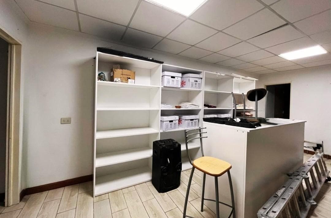 Local ubicado en General Paz al 1600 - 1