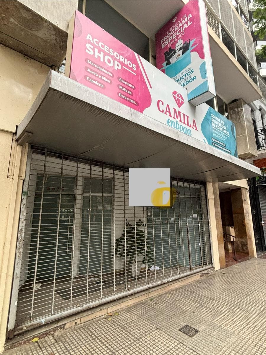 Local 900 m2 Impecable! Cinta transportadora. Oportunidad! Av. Corrientes 4900 - 1