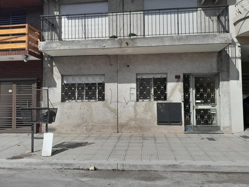 Departamento de 3 ambientes en San Justo - 1