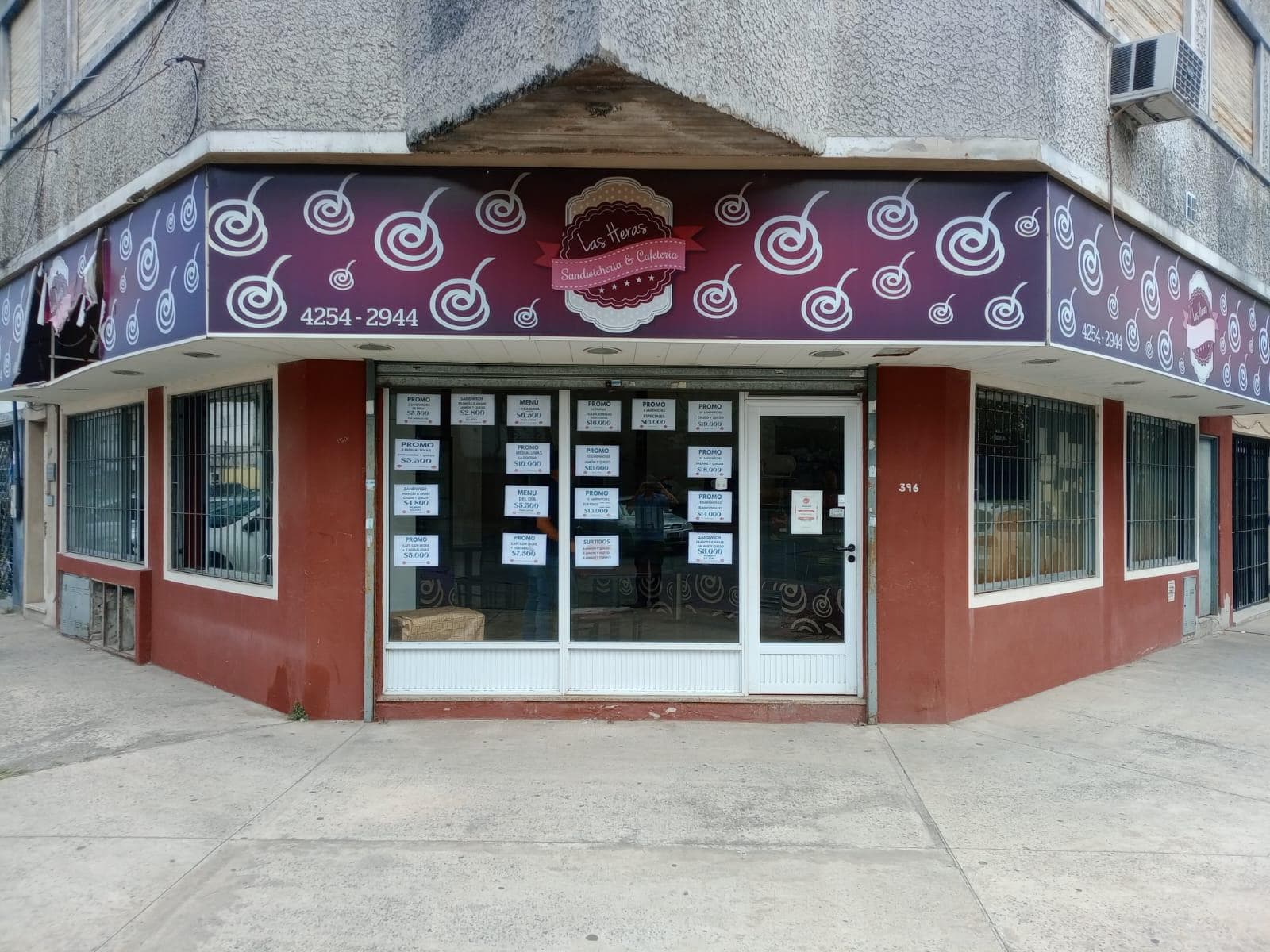 Local en Bernal Oeste - 1