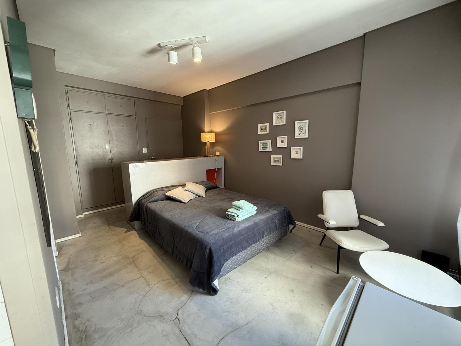 Departamento Alquiler Tradicional a 24 meses Amoblado, Monserrat chico 1 Amb. - 1