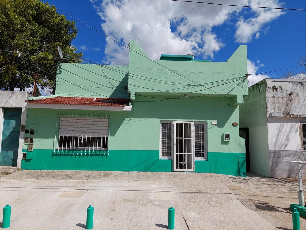 PH DEPTO MUY BIEN UBICADO RECICLADO MUY LUMINOSO - SE ESCUCHAN PROPUESTAS !!!!! - 1