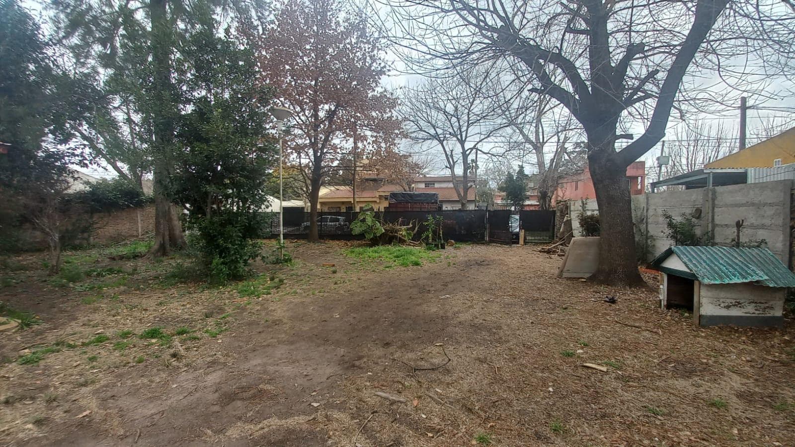 Terreno de 10 x 20 metros en City Bell - 1