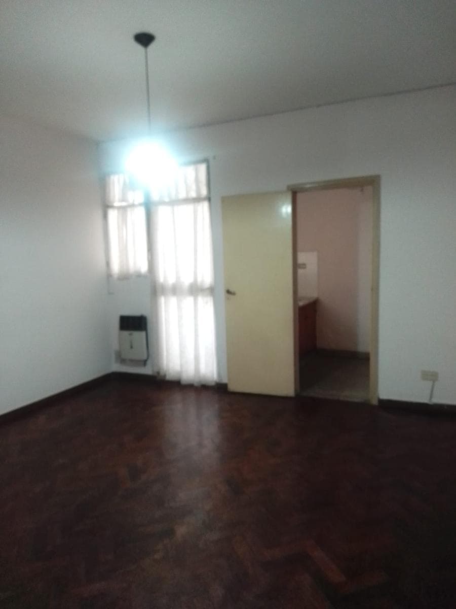 Departamento en alquiler - 1 Dormitorio 1 Baño - Constitución - 1