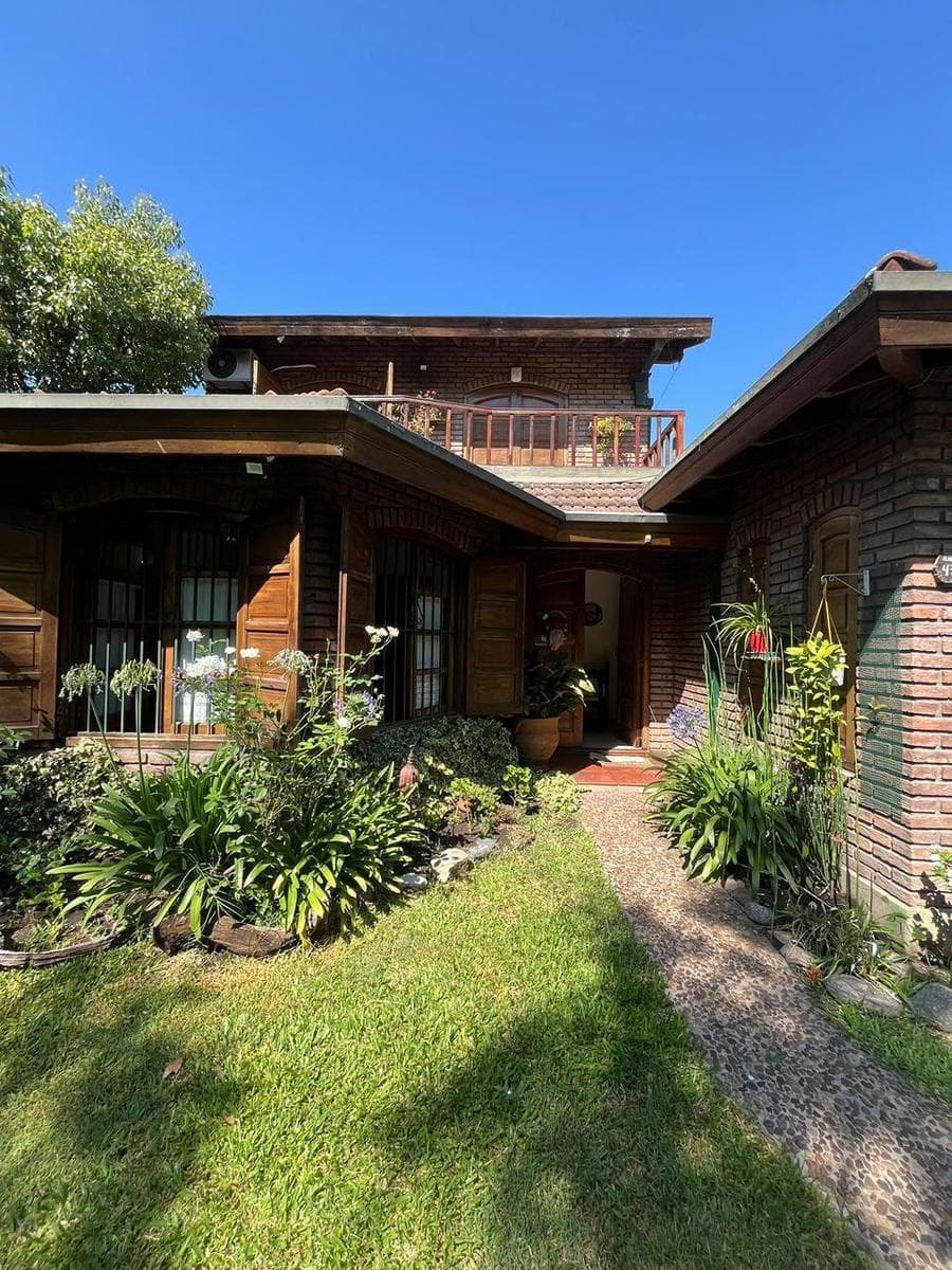 Casa en Monte Grande - 1