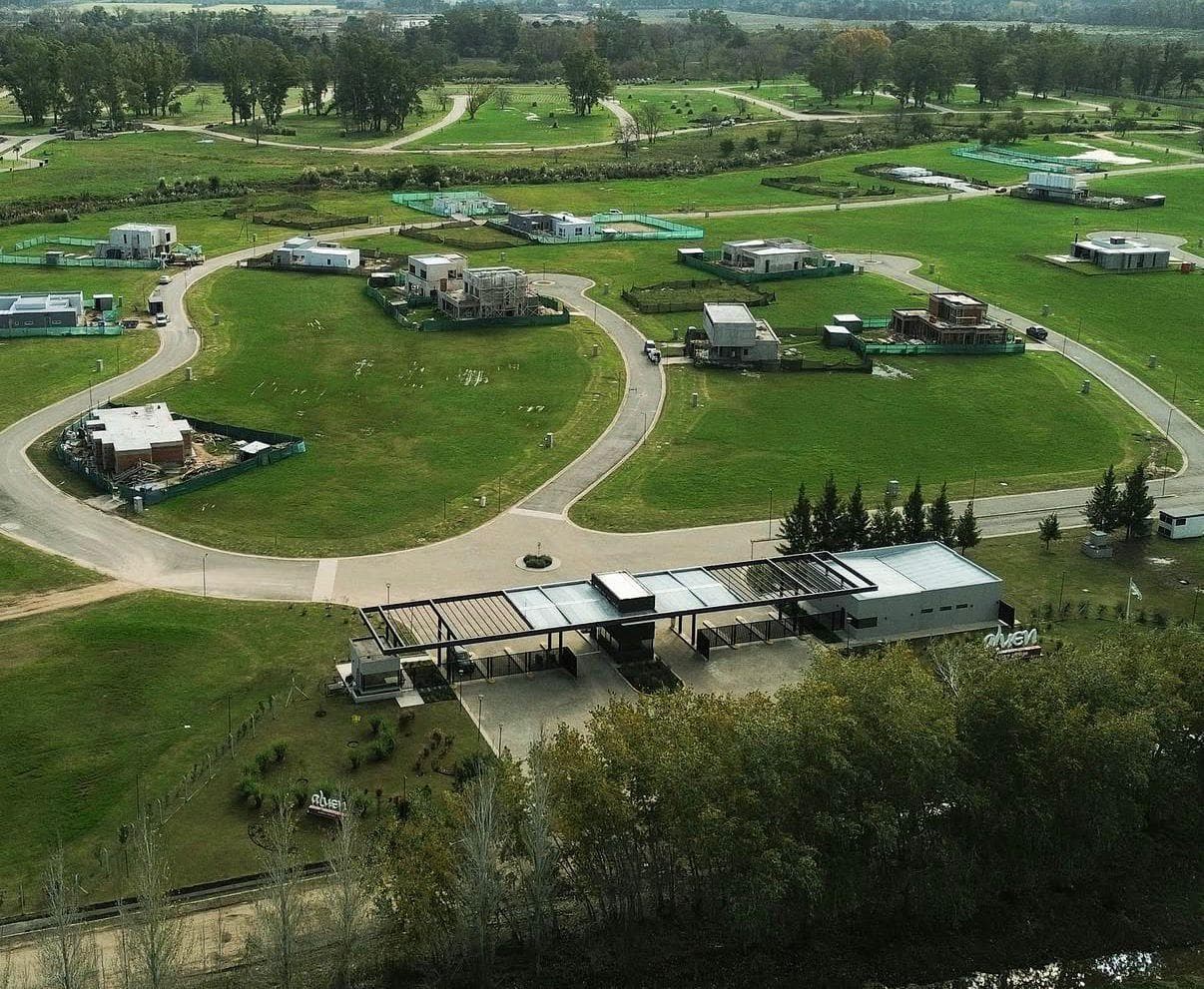 Terreno en Tristan Suarez - 1