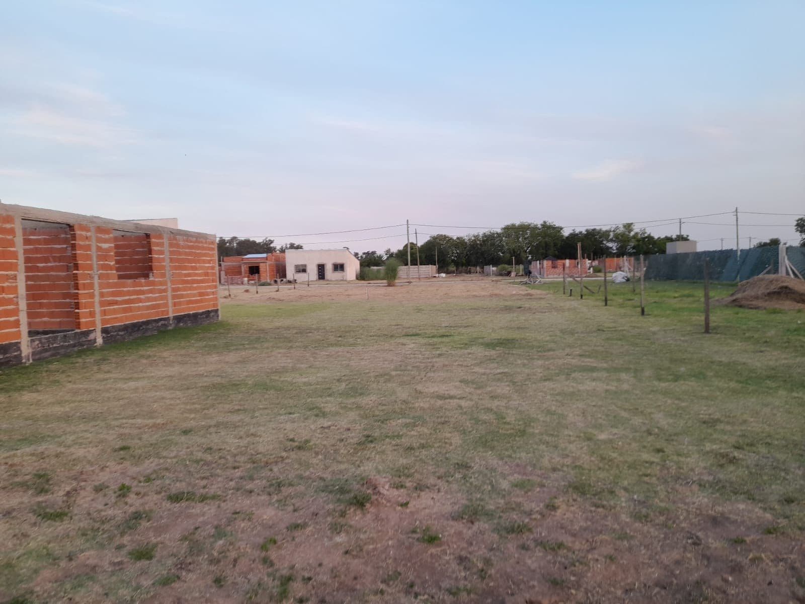 Terreno - Los Hornos - 1