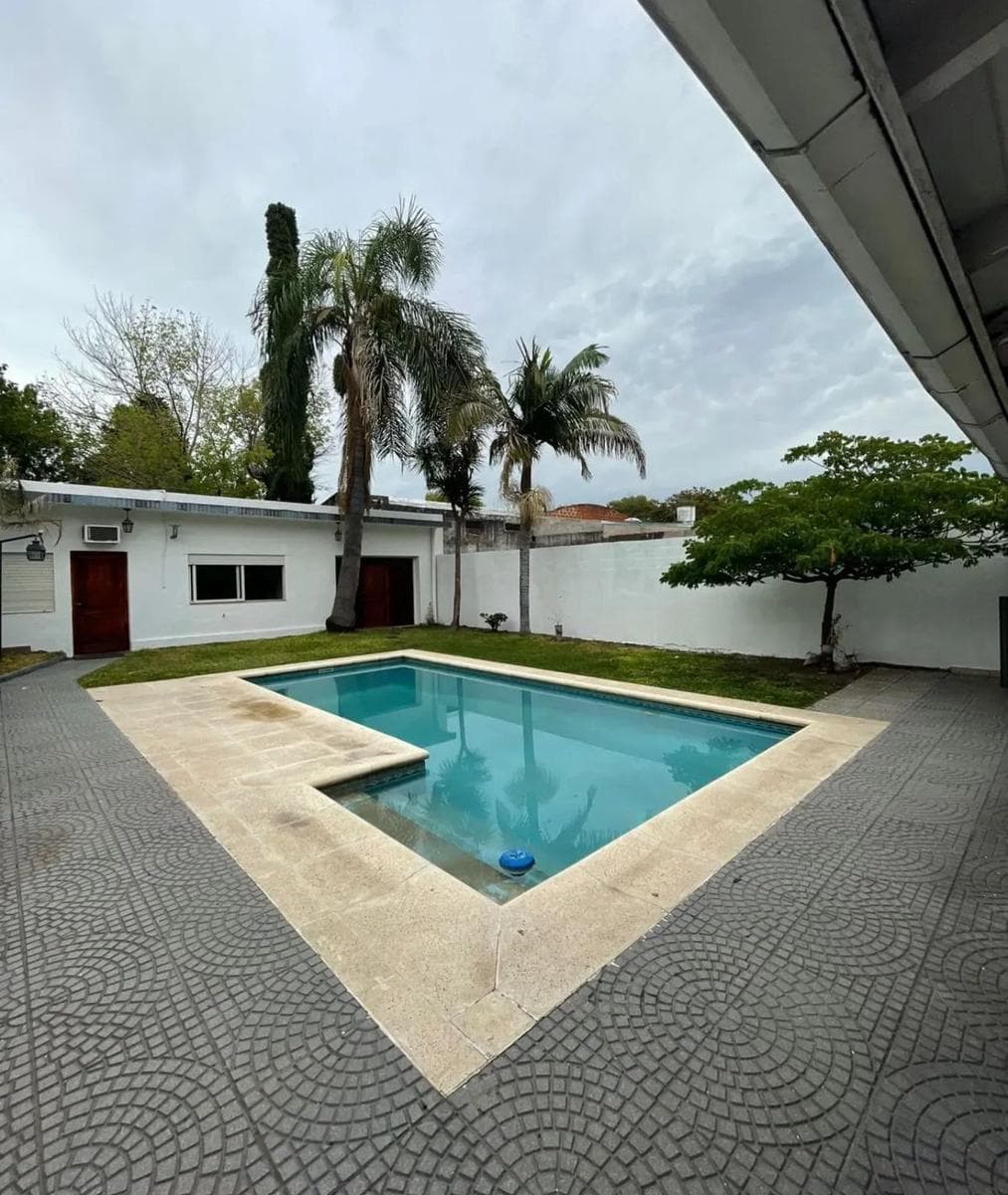 Casa en Bella Vista - 1