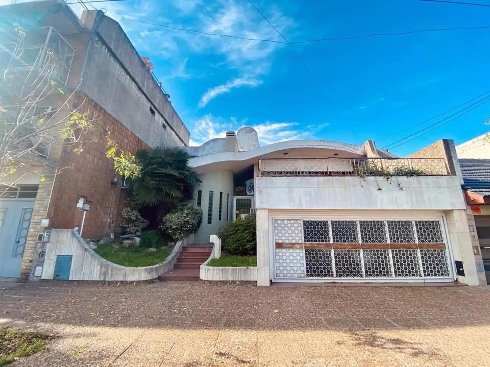 Casa venta casa 5 ambientes con piscina - 1