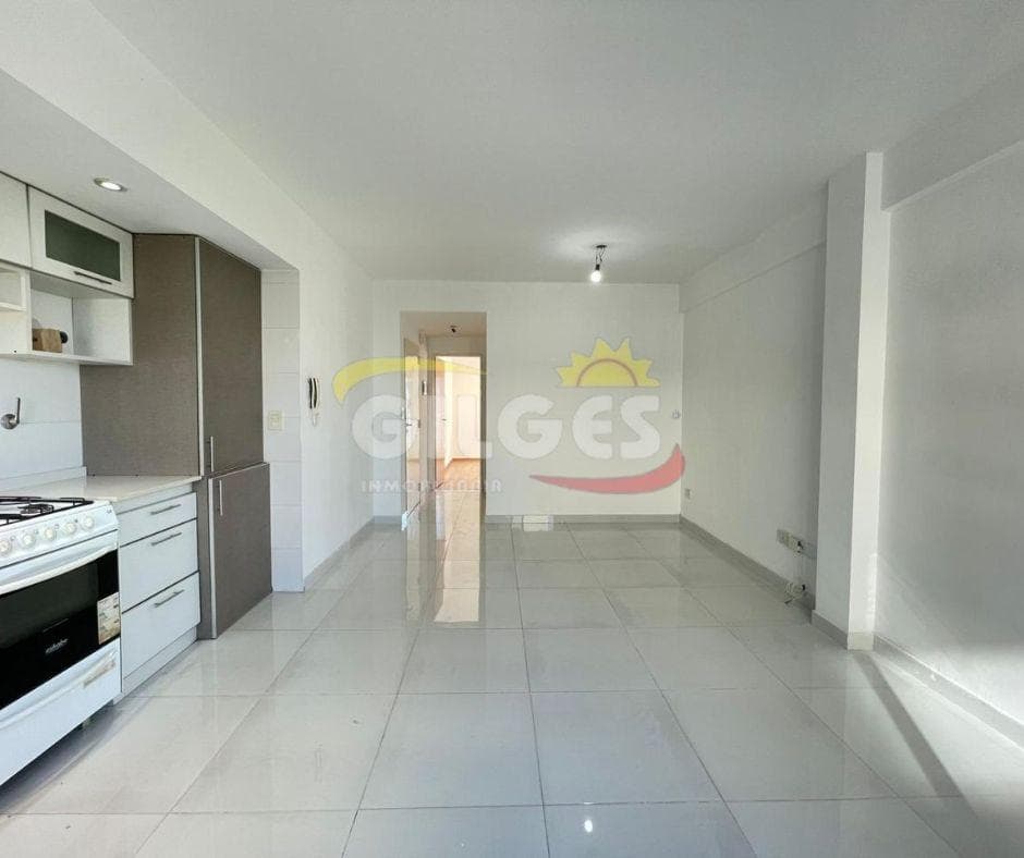 Alquiler 2 Ambientes apto profesional, ideal oficinas en Ramos Mejia - 1