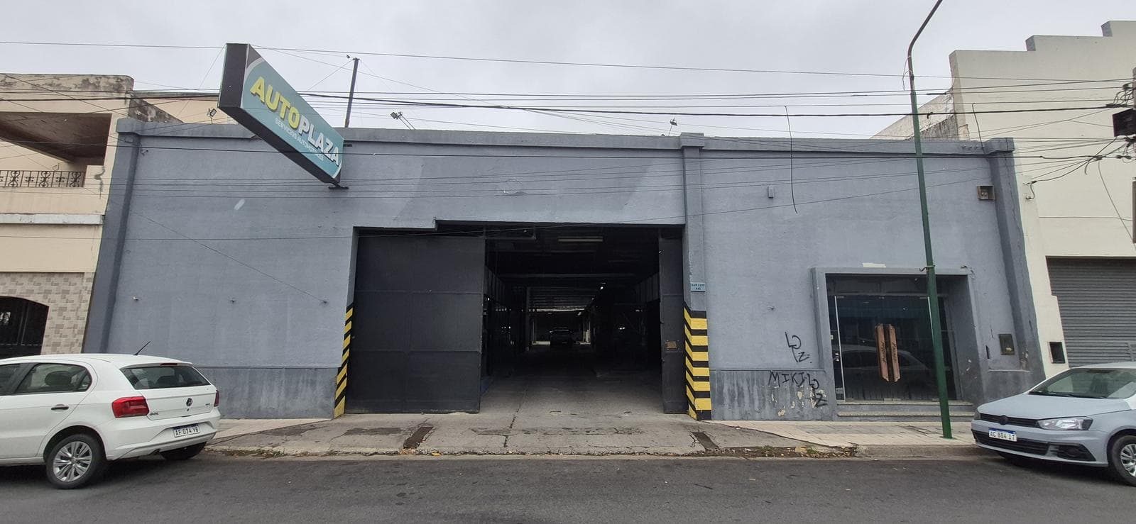 Local y Galpon Comercial en San Luis al 800 - 1