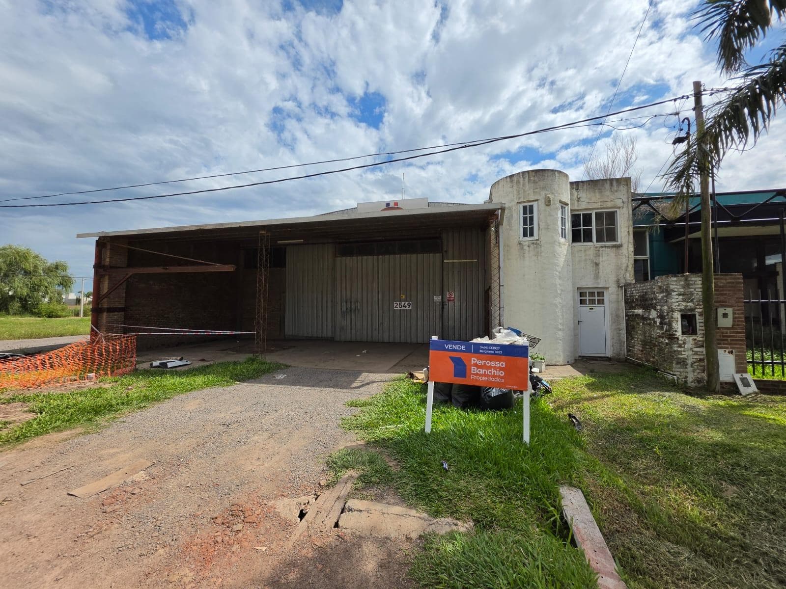 Galpón en Esperanza - 1