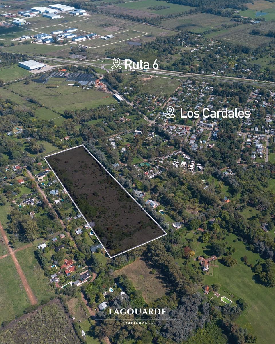 Excelente fracción para desarrollo inmobiliario/Loteo en zona urbana de Los Cardales. - 1