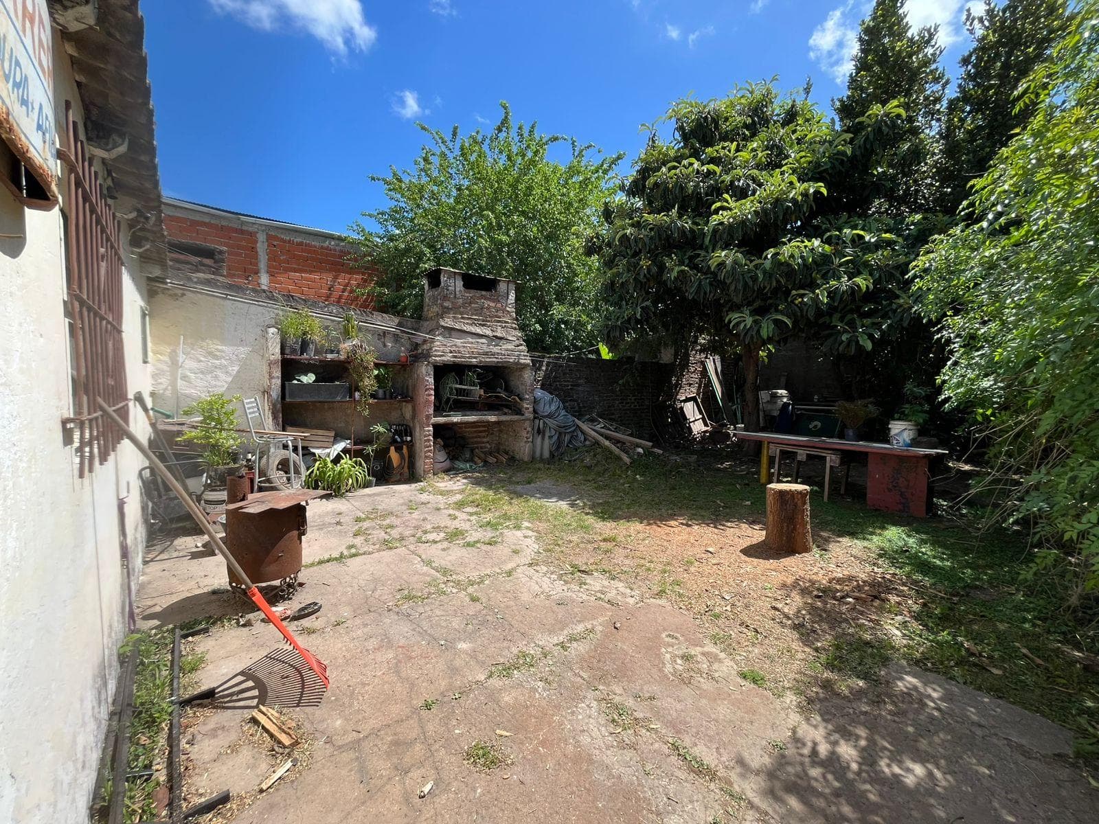 Venta casa LOTE EN ESQUINA ideal inversor apto crédito en Ing Maschwitz CENTRO Escobar - 1