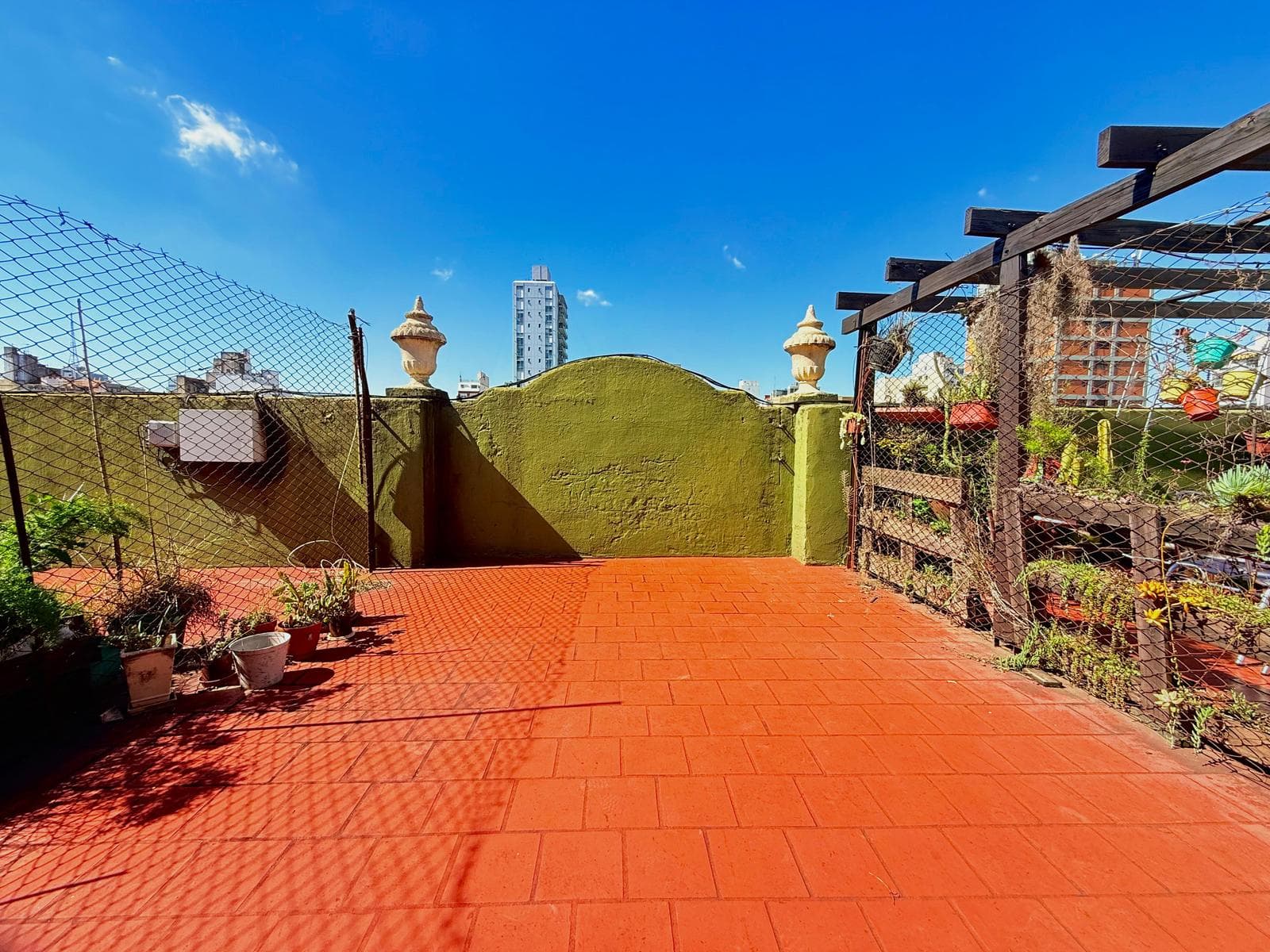 VENTA PH 4 Ambientes con Patio y Terraza en Monserrat - 1