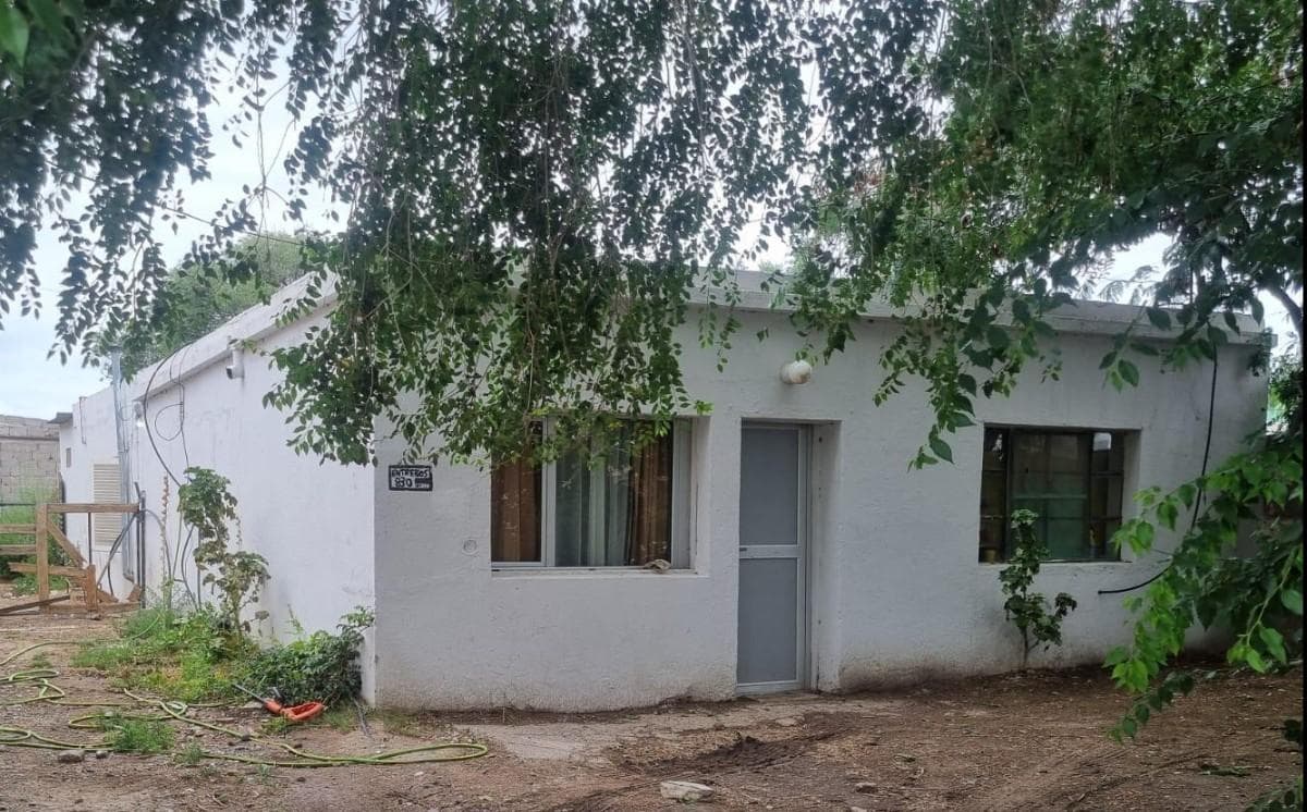 Casa en Trelew - 1